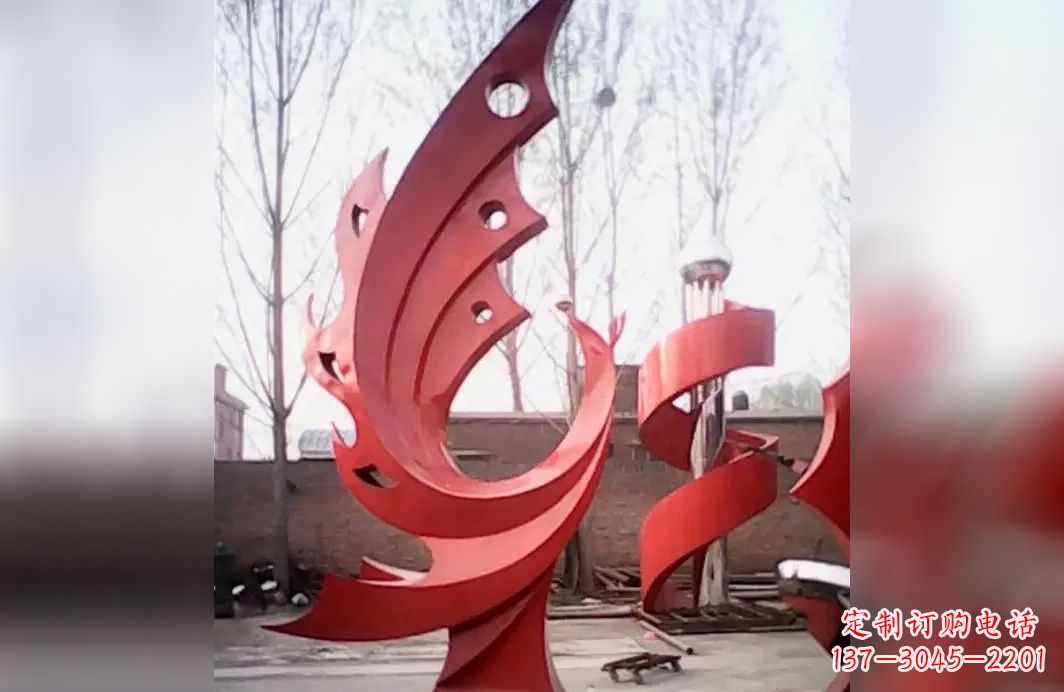 南京广场不锈钢抽象凤凰雕塑