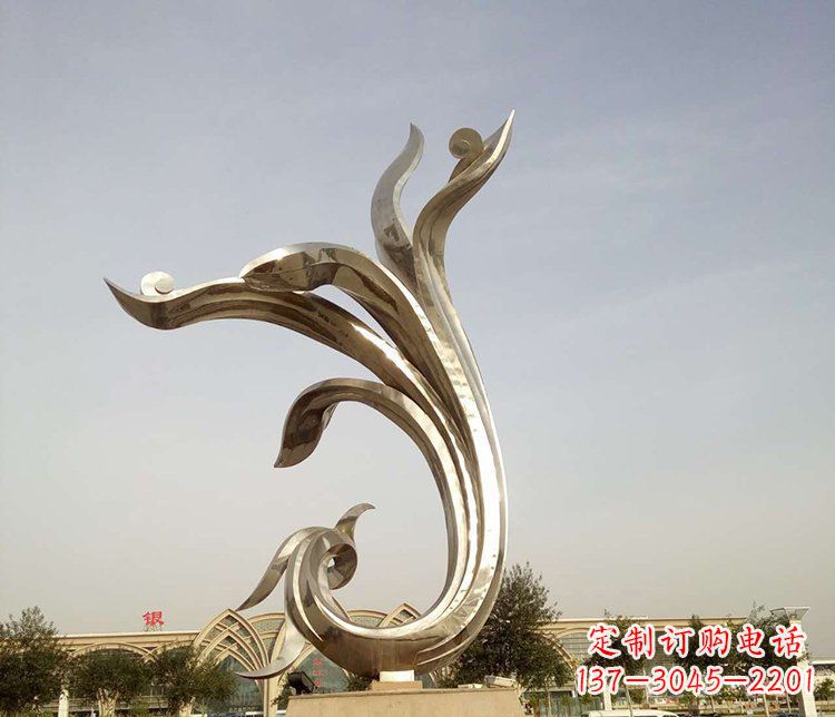 南京中国传统图案雕刻定制——高端不锈钢抽象金凤凰雕塑