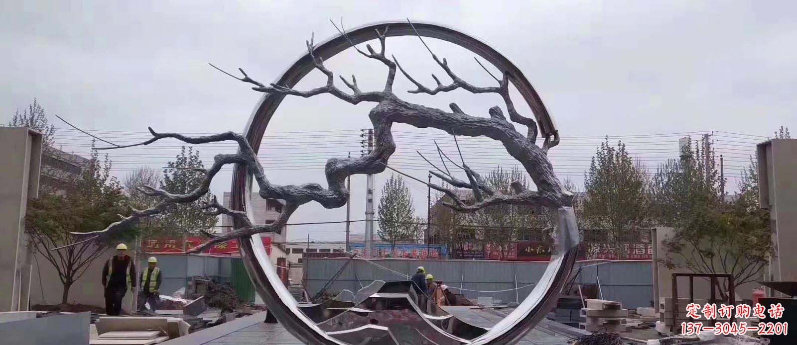 南京广场不锈钢抽象树枝雕塑