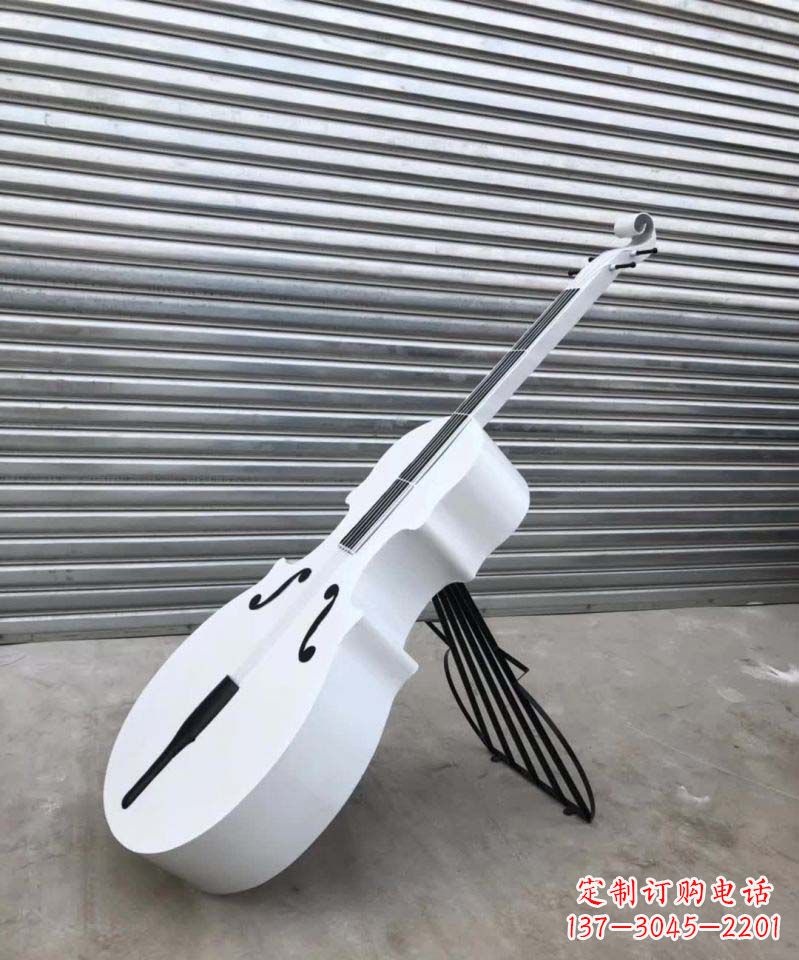 南京精致不锈钢大提琴雕塑