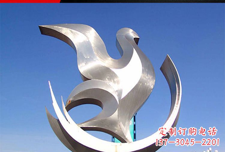 南京雕刻工艺制作的精美不锈钢鸽子摆件