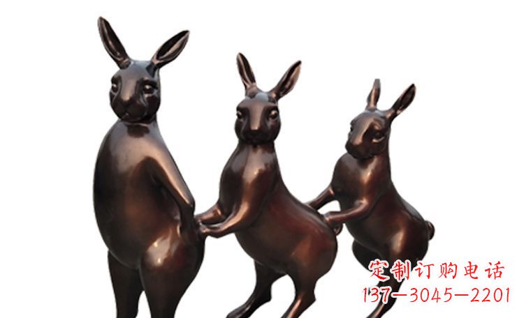 南京天马行空的不锈钢光面兔子雕塑