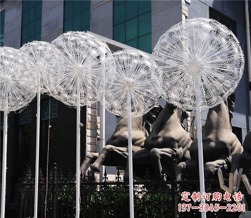 南京中领雕塑致力打造高档不锈钢蒲公英雕塑