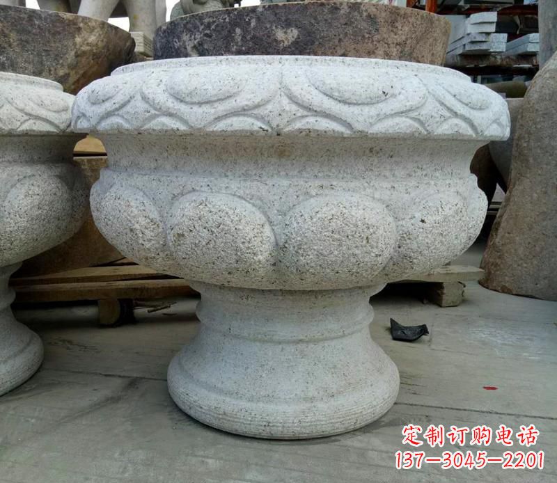 南京中领雕塑精美大理石花盆雕塑