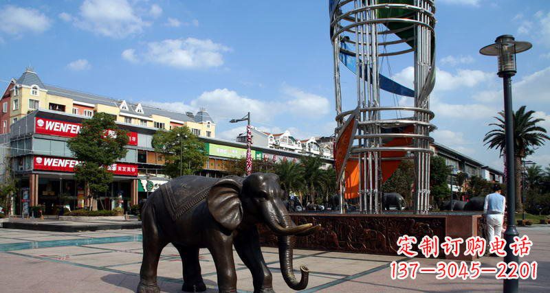南京广场大象动物铜雕