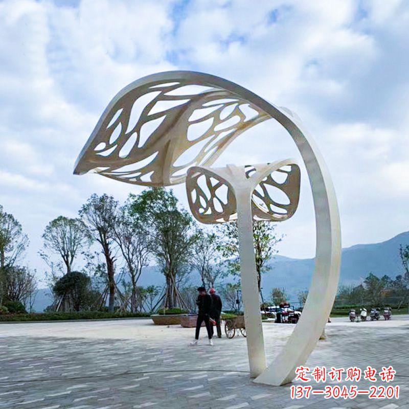 南京精致的不锈钢树叶雕塑
