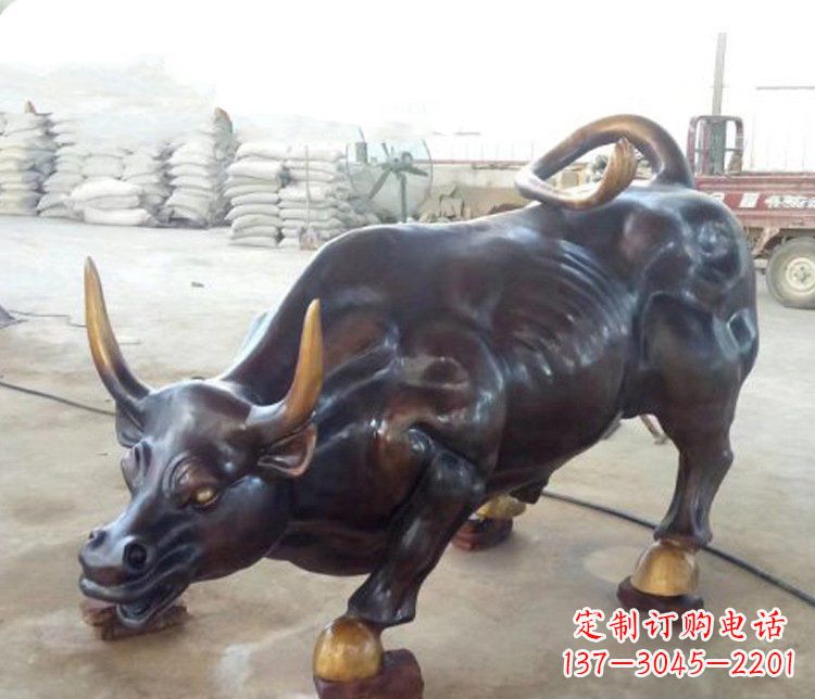 南京牛玻璃钢仿铜动物雕塑-把动物雕塑带入生活