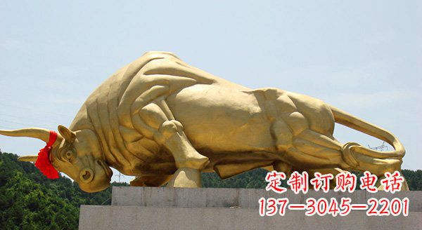 南京广场黄铜奔牛铜雕