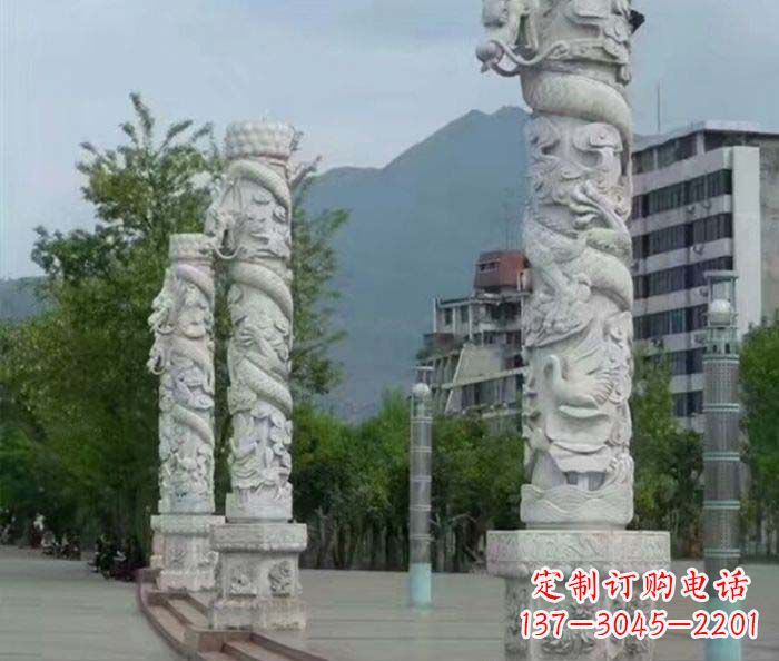 南京定制精美的盘龙柱石雕