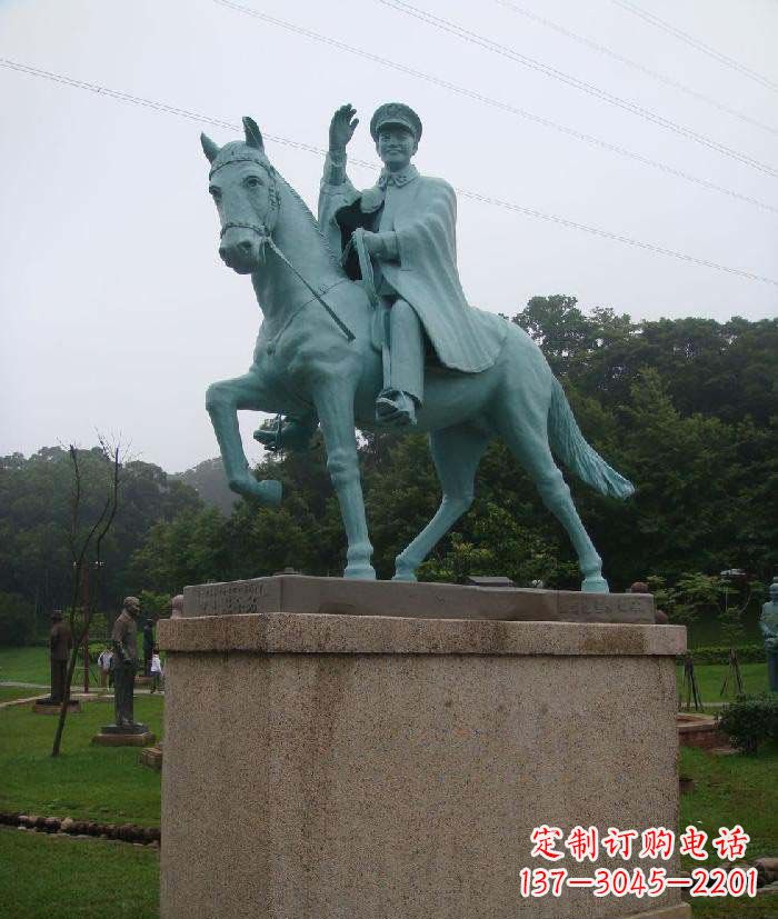 南京解放军景观铜雕骑马雕塑