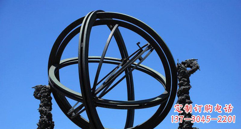 南京华丽外观,古老意蕴——青铜浑天仪雕塑