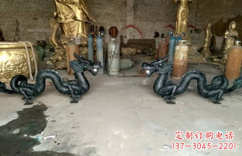南京广场青铜双龙戏珠雕塑