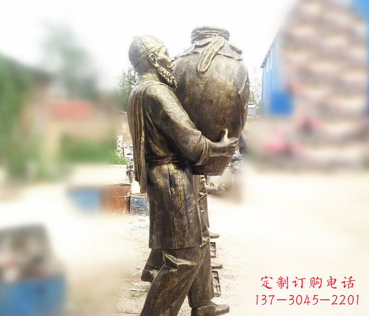 南京铜雕店小二抱酒人物雕塑