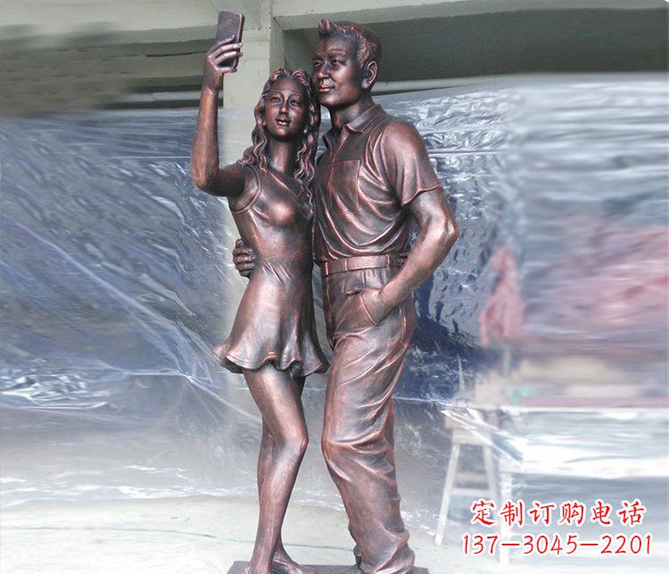 南京中领雕塑的情侣雕塑,让你感受最真实的浪漫