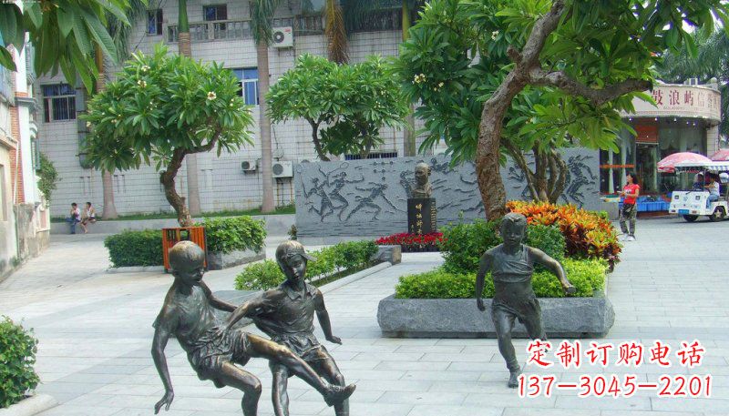 南京匠心细作,精致铜雕足球小孩