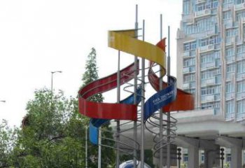南京中领雕塑：不锈钢足球雕塑