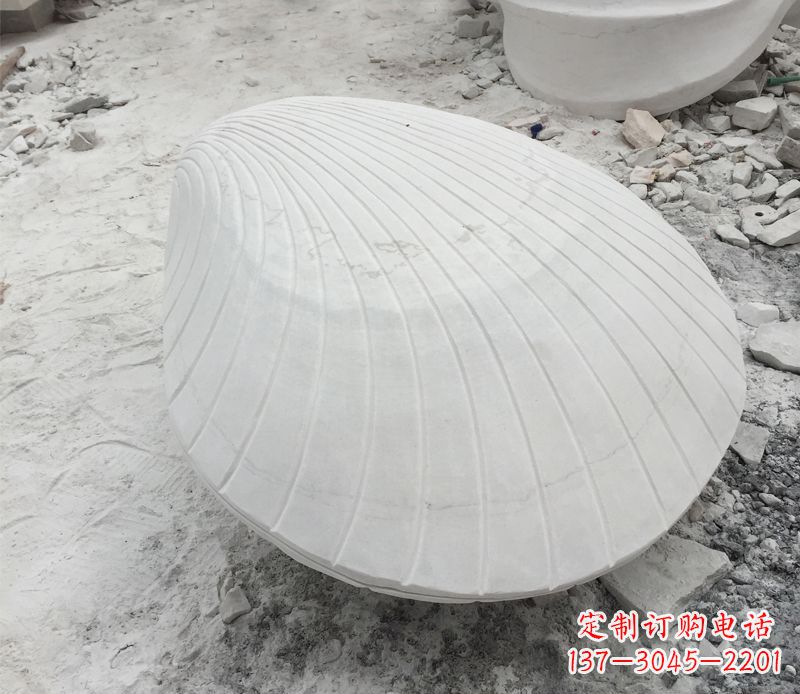 南京用贝壳雕刻出美丽的汉白玉雕塑
