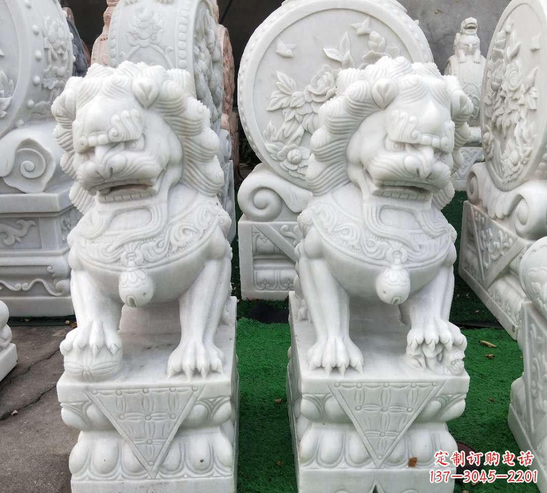 南京精致汉白玉狮子雕塑