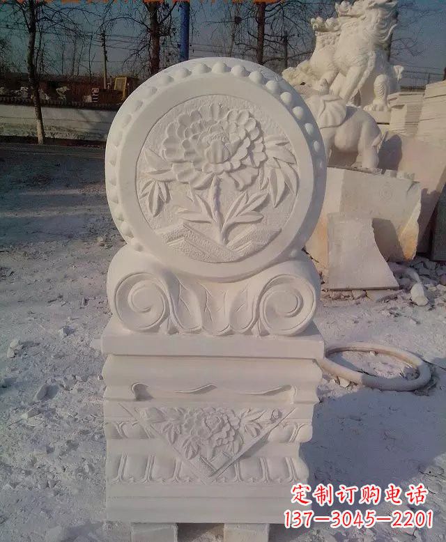 南京汉白玉门墩雕塑是一种特殊的雕塑艺术品，雕…
