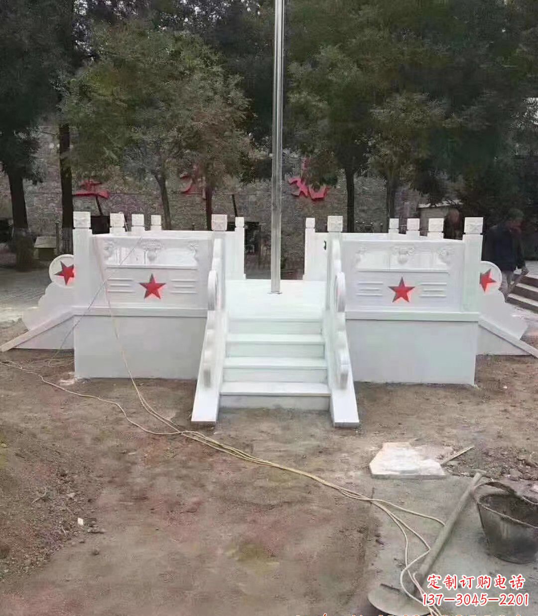 南京高贵典雅的汉白玉升旗台石雕