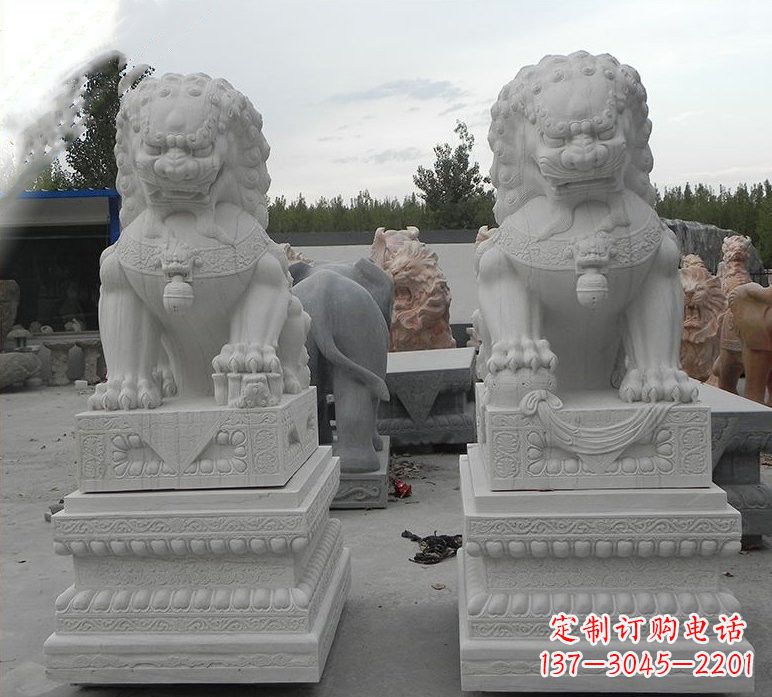 南京精致汉白玉守门狮子雕塑
