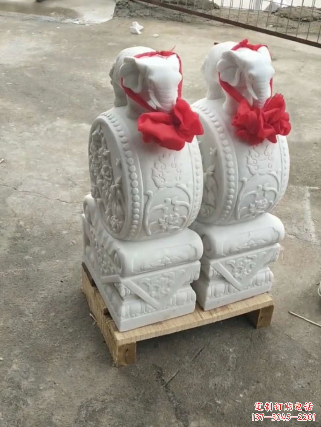 南京时尚大气的玉石门墩雕塑