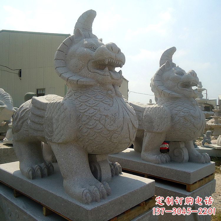 南京珍贵上古神兽动物雕塑