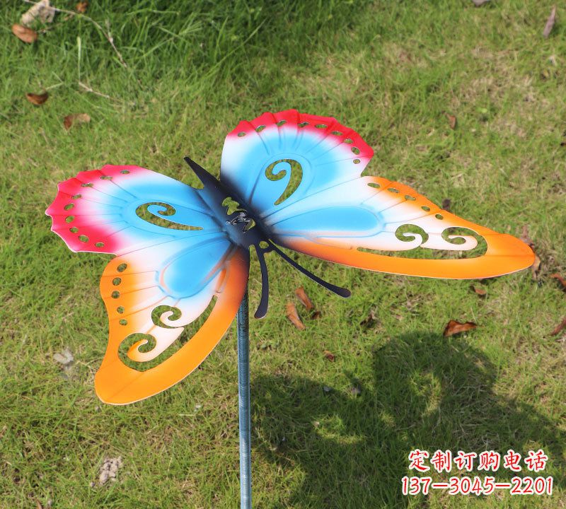 南京红橙蓝不锈钢蝴蝶雕塑