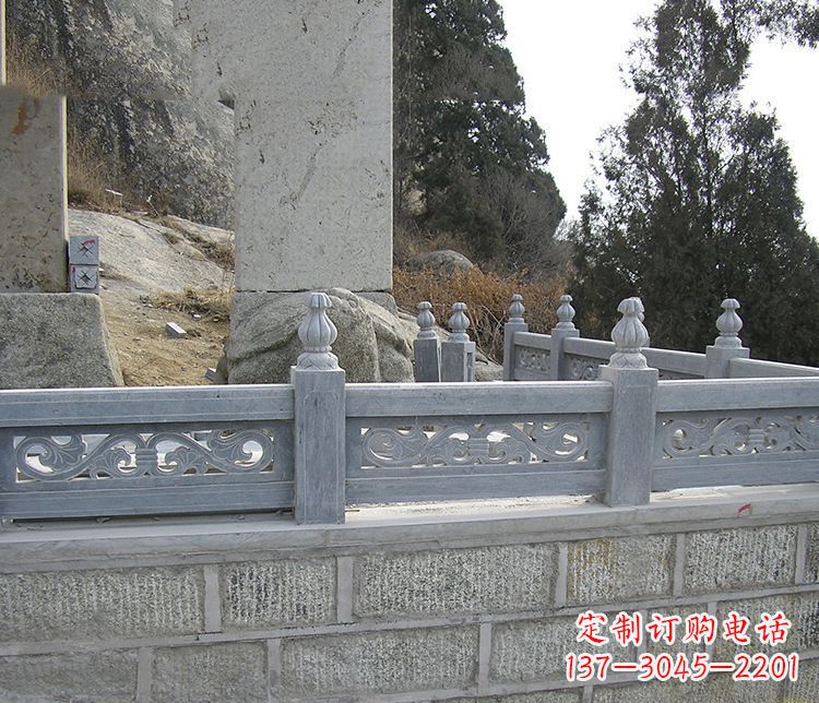南京中领雕塑:门神镇守!大理石栏板石雕