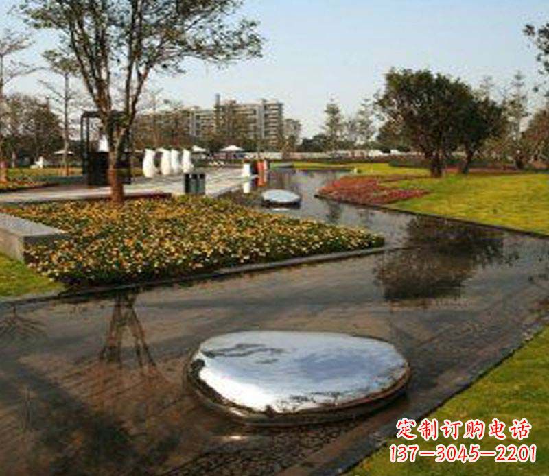 南京中领雕塑设计水滴雕塑