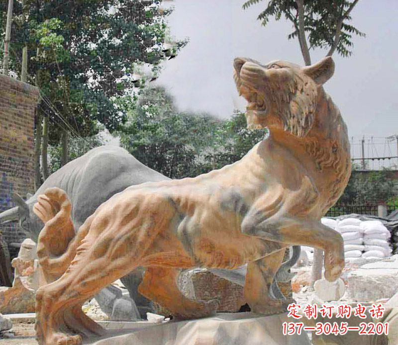 南京回头的老虎石雕