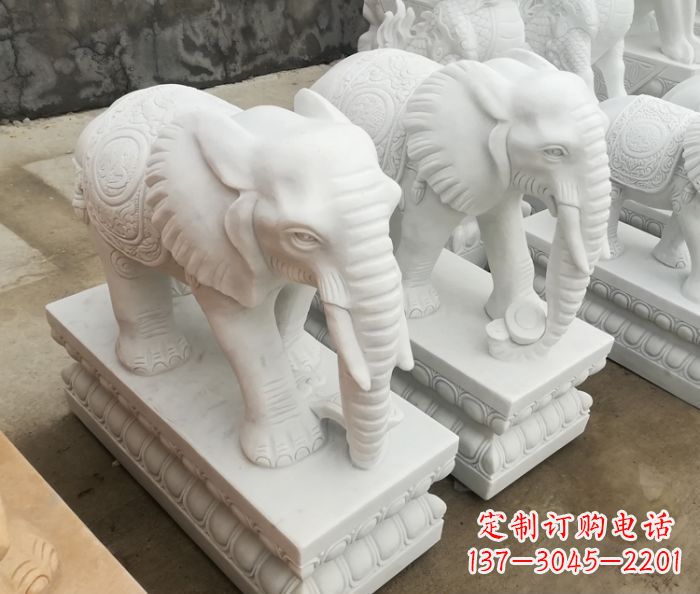 南京增添吉祥气息的玉质大象雕塑