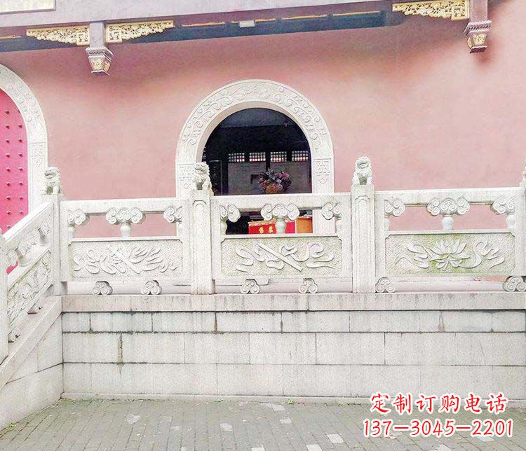 南京中领雕塑:大理石栏板雕塑