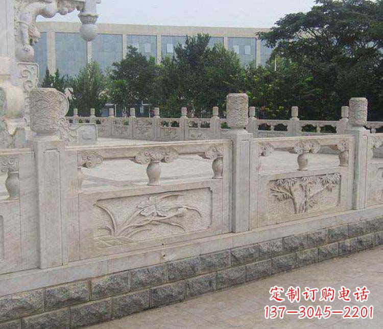 南京中领雕塑:精美石材栏板雕塑