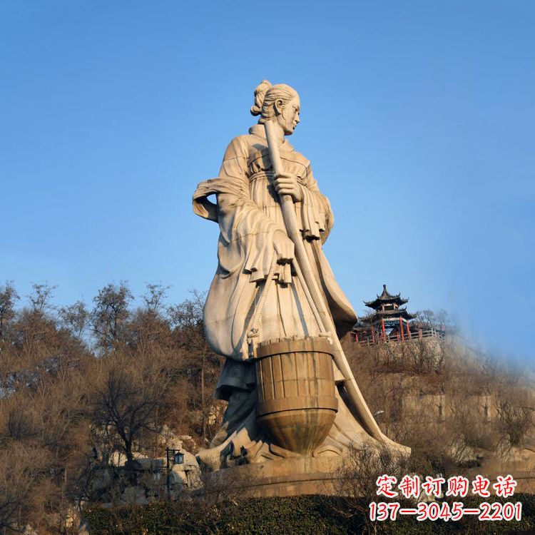 南京重温历史的美女雕塑