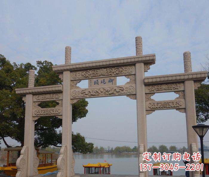 南京景区三门古典牌坊石雕