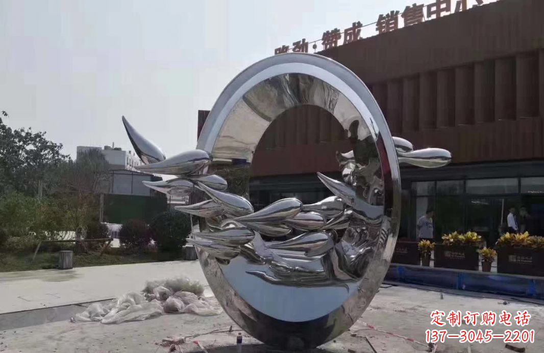 南京艺术级镜面不锈钢龙雕塑