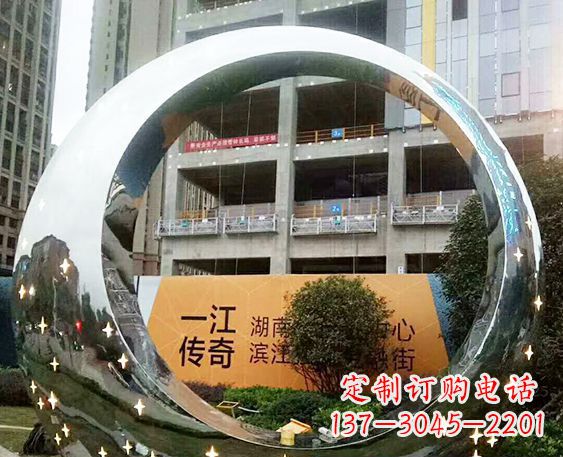 南京让您的空间脱颖而出!时尚镜面不锈钢圆环景观雕塑