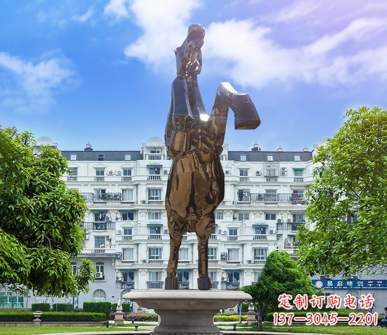 南京镜面城市经典不锈钢奔马塑像