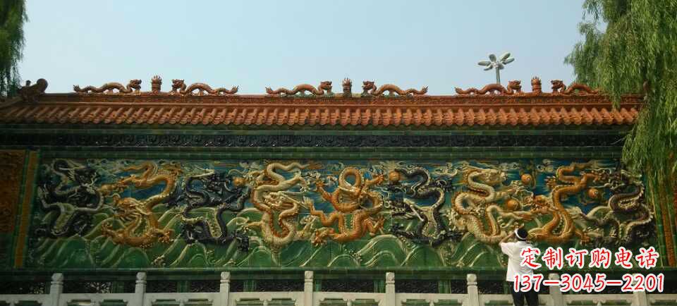 南京九龙壁景观石雕——造型精致,极致雕刻