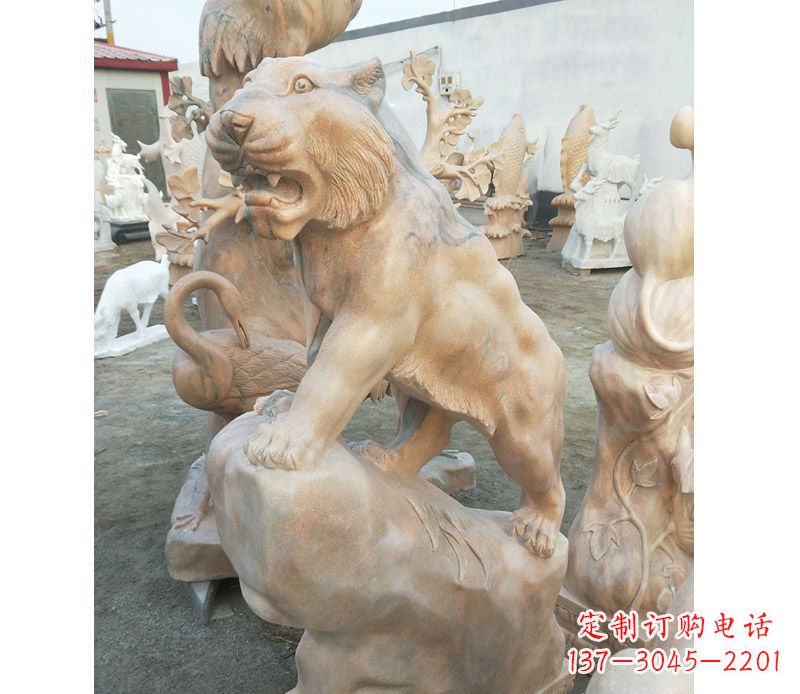 南京高端石雕老虎,让你的公园里更加精彩