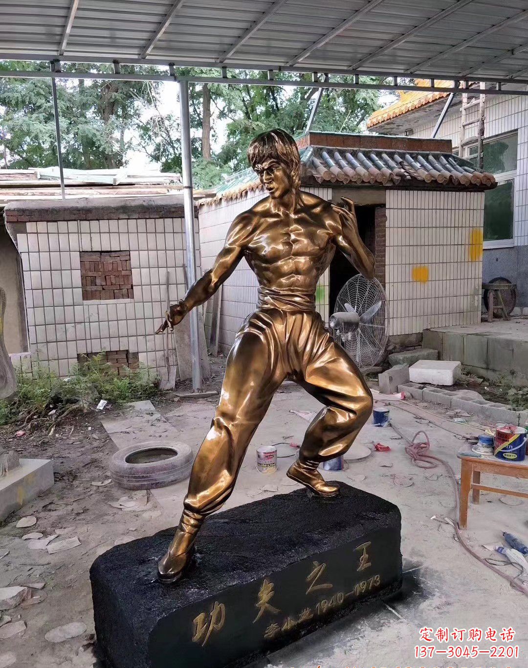 南京传承经典,荣耀李小龙——中领雕塑李小龙人物铜雕