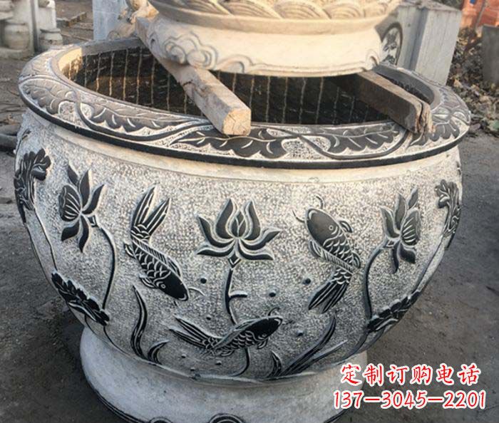 南京中领雕塑-仿古圆水缸雕塑