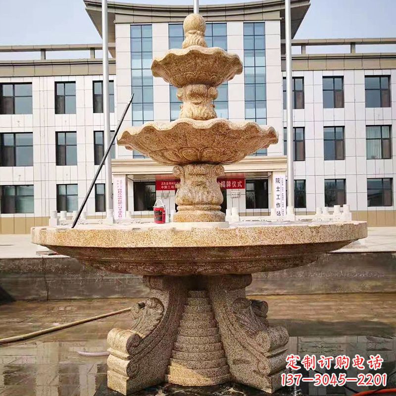 南京中领雕塑的精美莲花石雕