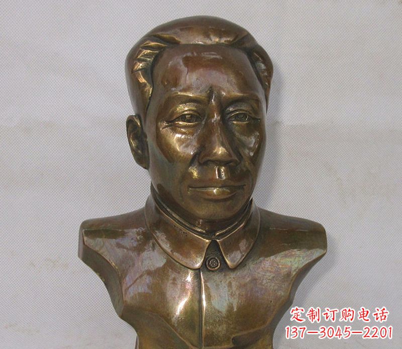 南京传承中华文化,珍藏刘少奇雕塑