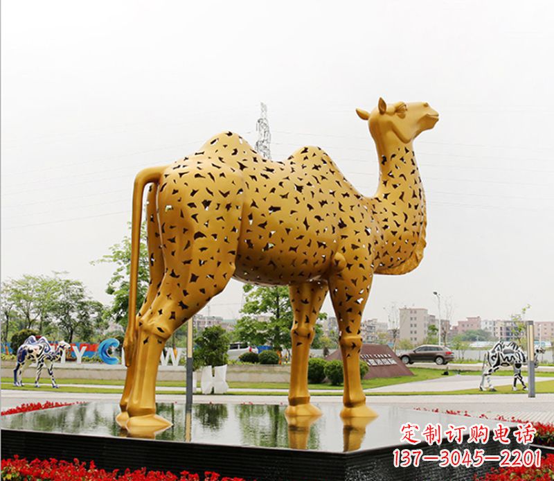 南京中领雕塑：骆驼雕塑精美绝伦