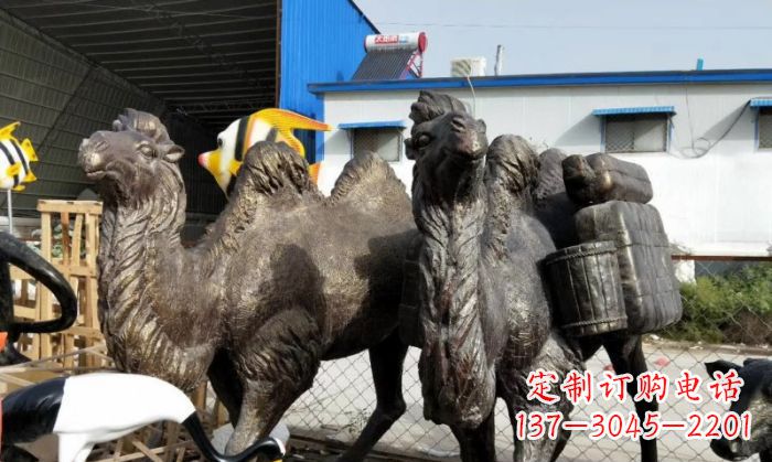 南京骆驼铜雕塑,刻画最精致的美丽