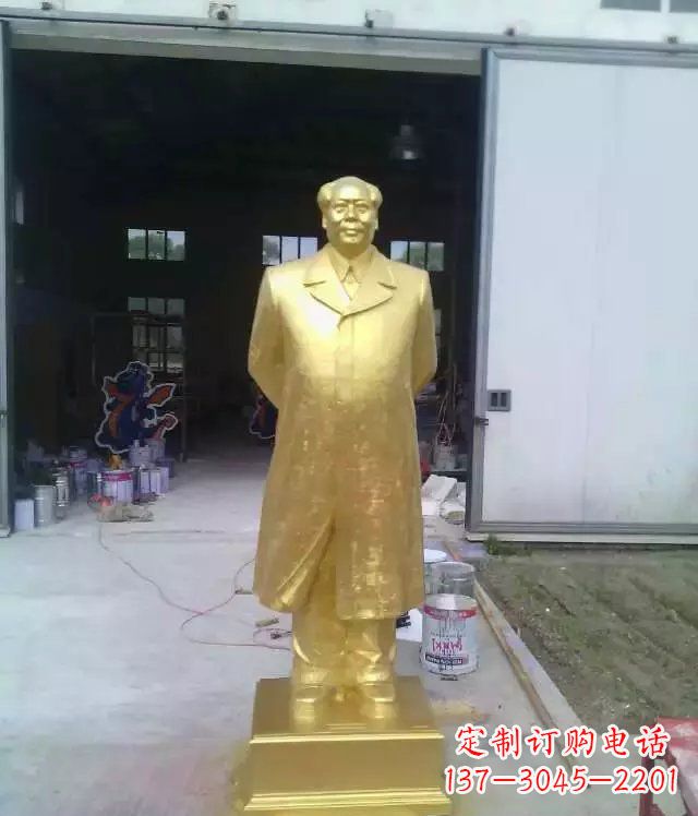 南京毛主席广场伟人铜雕