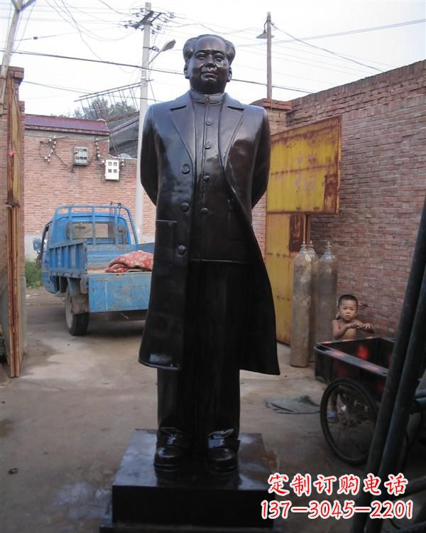 南京伟大领袖毛泽东铜雕