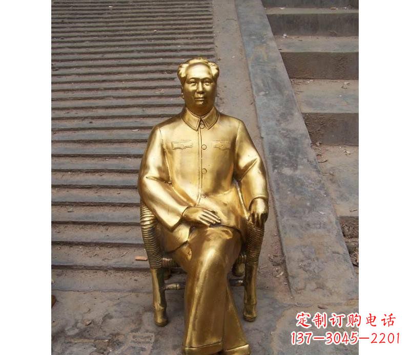 南京毛泽东伟人铜雕纪念像